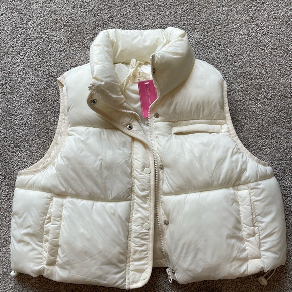 NEW Women’s Simply Southern White Puffer Crop Vest- Size Medium - Picture 1 of 6